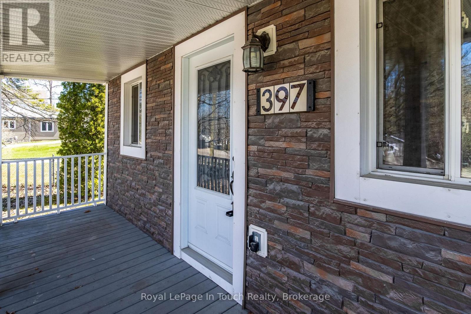397 William Street, Tay (Victoria Harbour), Ontario  L0K 2A0 - Photo 1 - S13683720