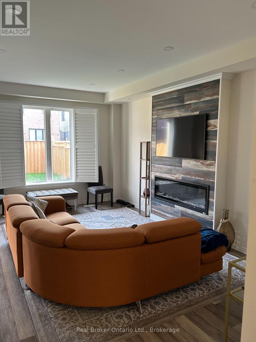 51 Magdalena Street, Hamilton (Stoney Creek Mountain), Ontario  L8J 0M3 - Photo 4 - X13683596