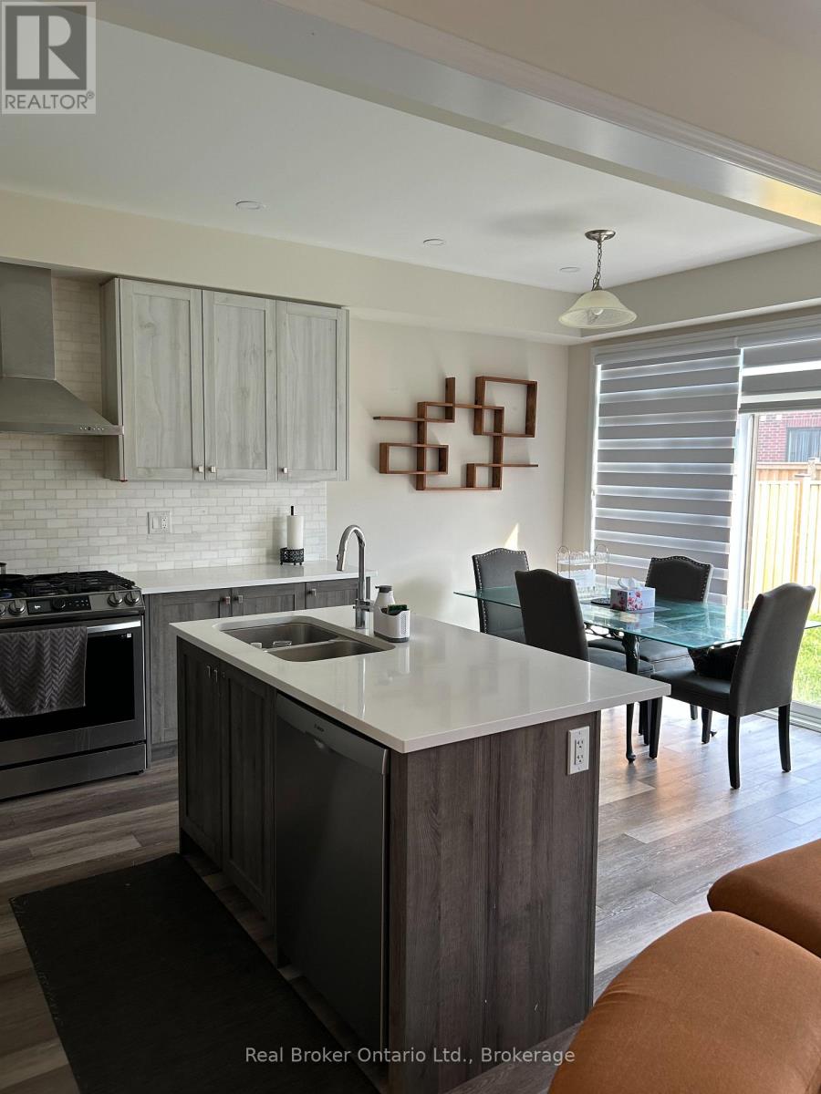 51 Magdalena Street, Hamilton (Stoney Creek Mountain), Ontario  L8J 0M3 - Photo 5 - X13683596