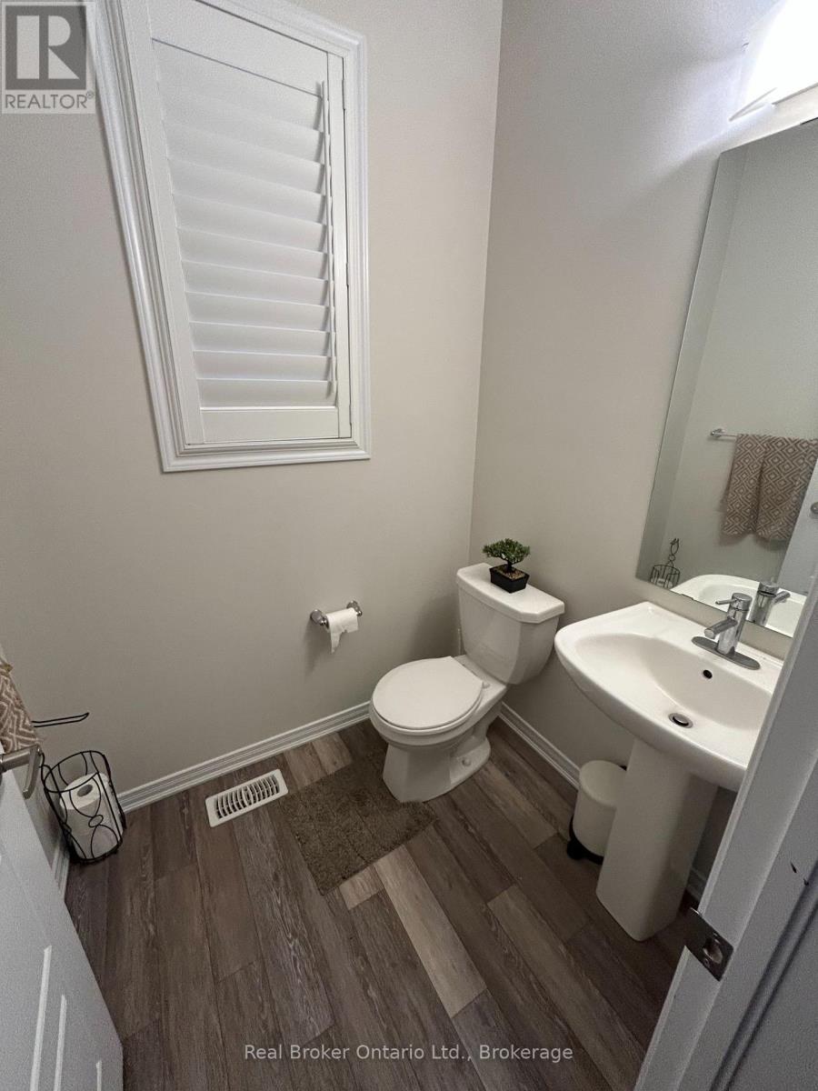 51 Magdalena Street, Hamilton (Stoney Creek Mountain), Ontario  L8J 0M3 - Photo 7 - X13683596