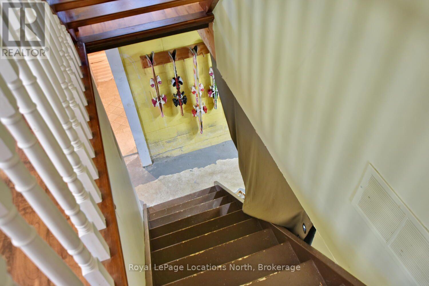 154 Carmichael Crescent, Blue Mountains, Ontario  L9Y 0R3 - Photo 36 - X13683766