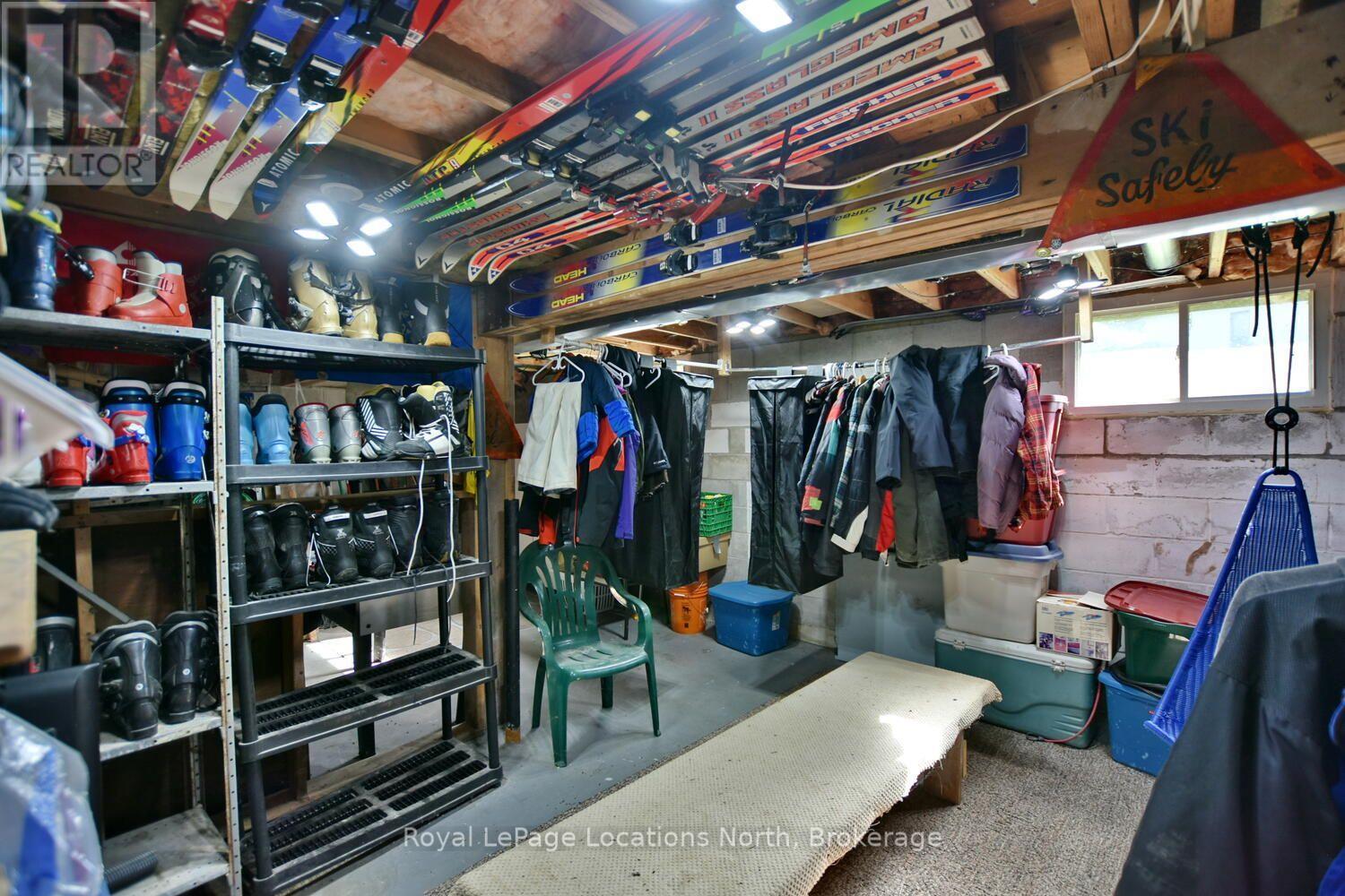 154 Carmichael Crescent, Blue Mountains, Ontario  L9Y 0R3 - Photo 46 - X13683766