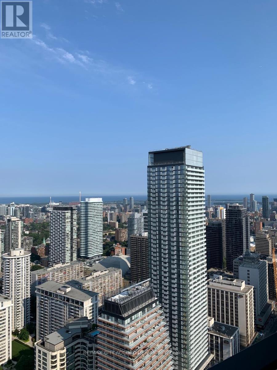 4512 - 11 Wellesley Street W, Toronto, Ontario  M4Y 0G4 - Photo 16 - C13683582