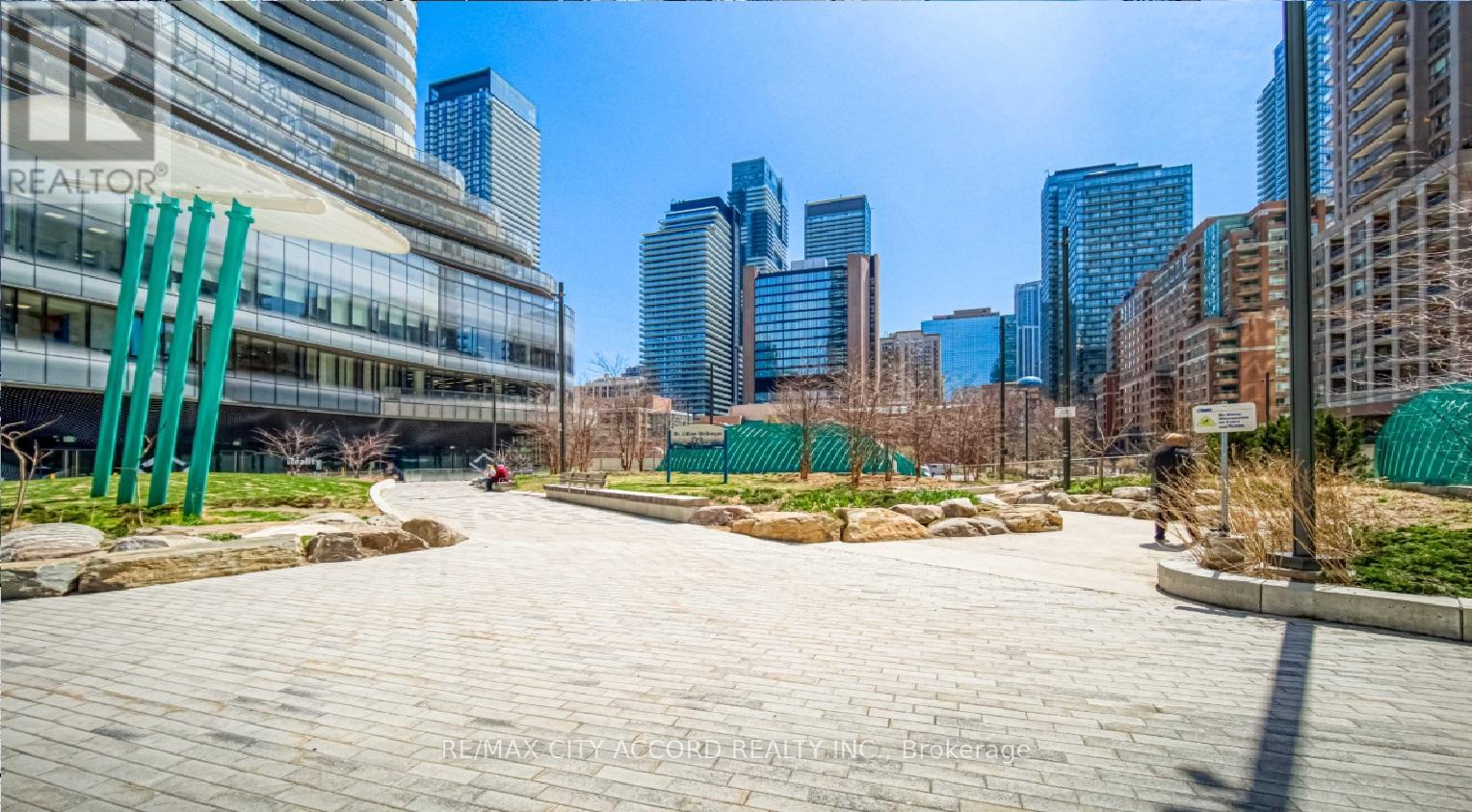 4512 - 11 Wellesley Street W, Toronto, Ontario  M4Y 0G4 - Photo 23 - C13683582