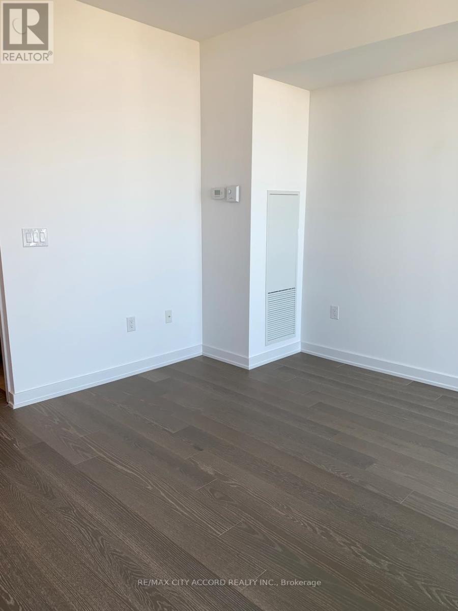 4512 - 11 Wellesley Street W, Toronto, Ontario  M4Y 0G4 - Photo 9 - C13683582