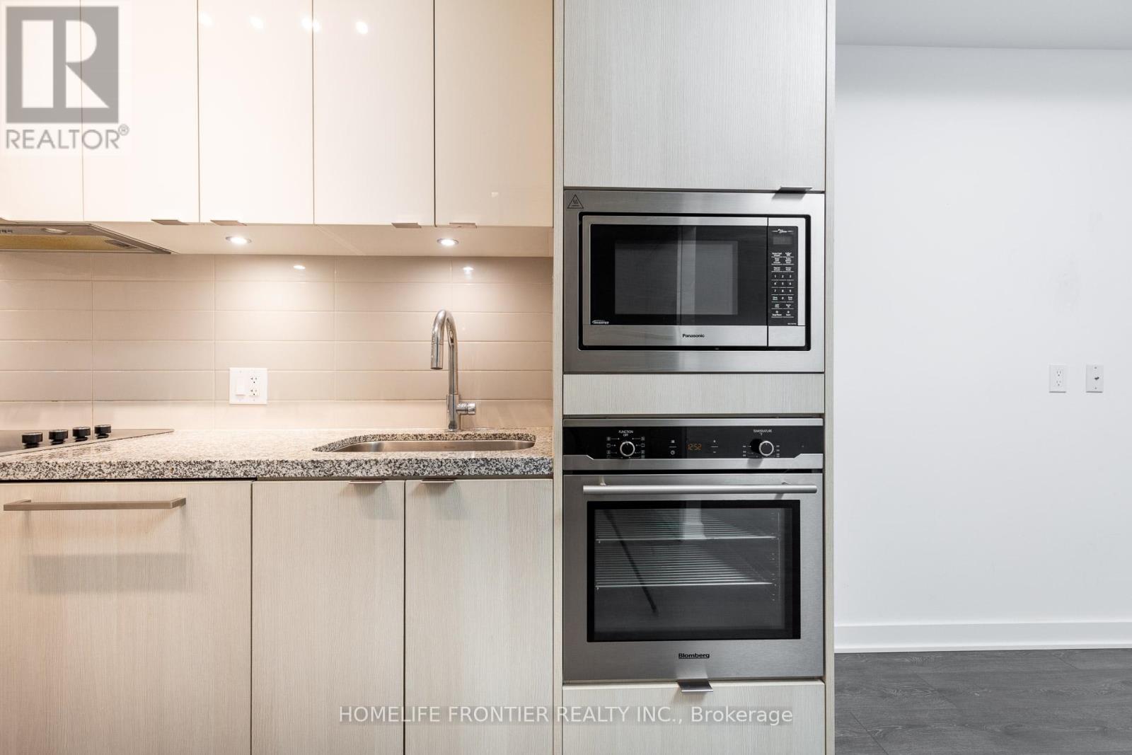 705 - 115 Blue Jays Way, Toronto, Ontario  M5V 0N4 - Photo 9 - C13683608