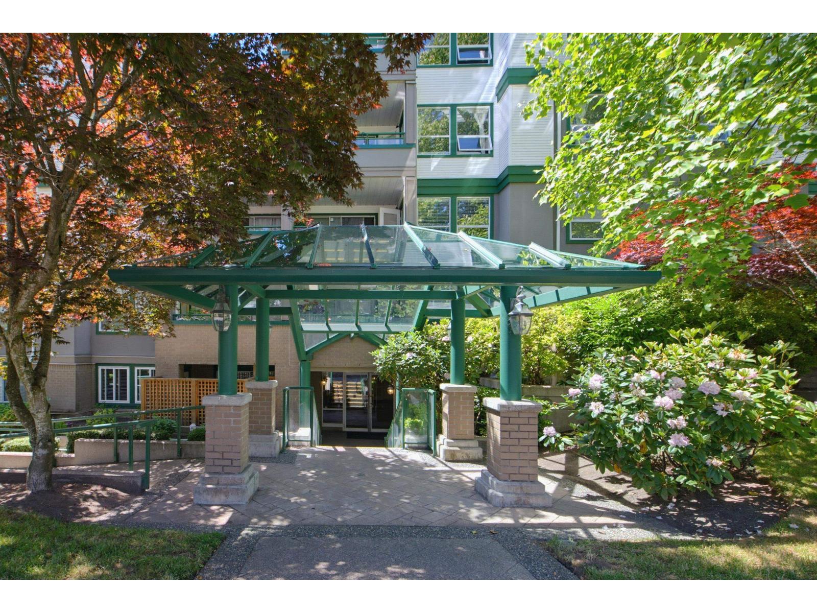 104 1575 Best Street, White Rock, British Columbia V4B 5K1 - Photo 39 - R3136044