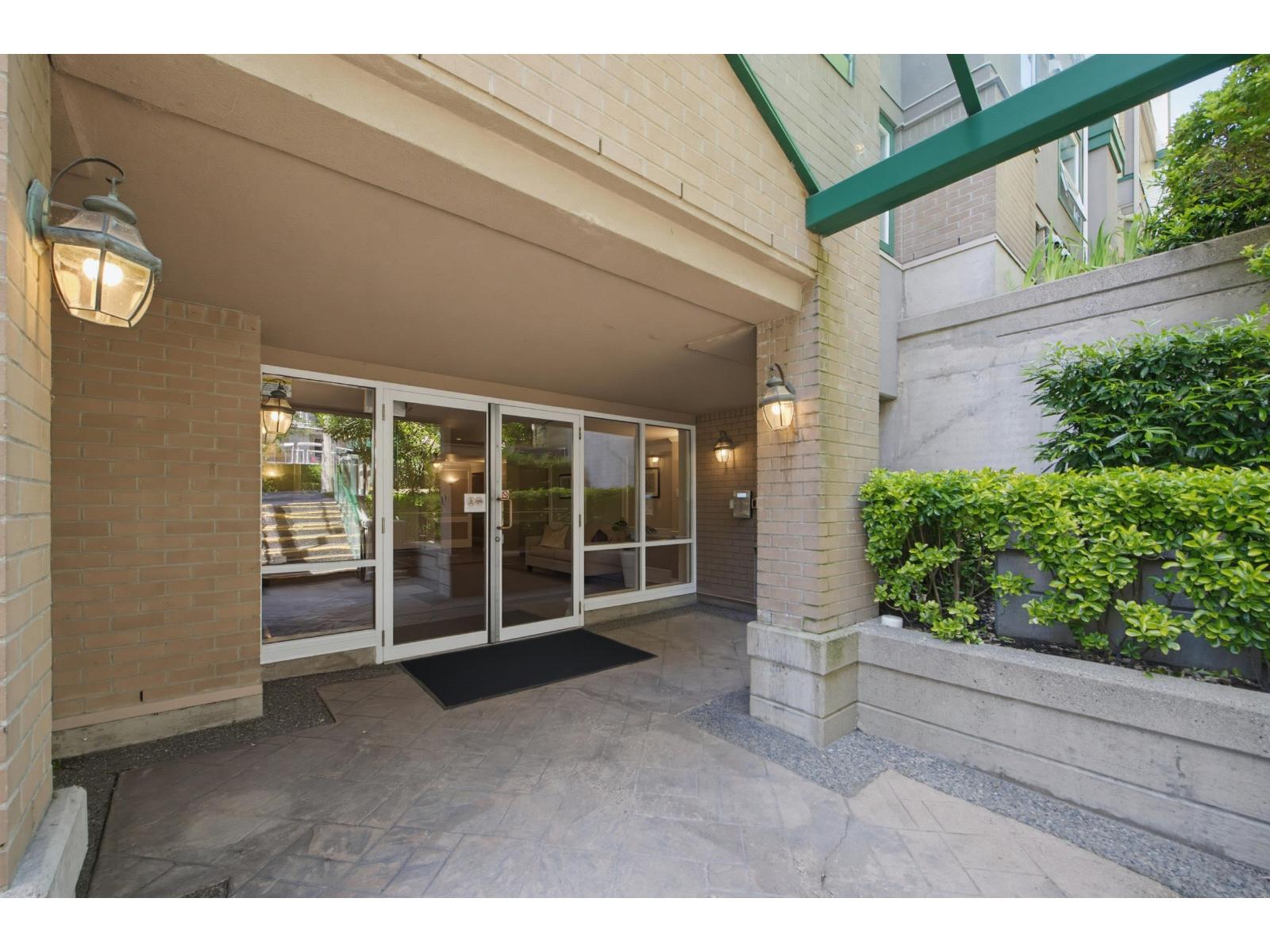 104 1575 Best Street, White Rock, British Columbia V4B 5K1 - Photo 38 - R3136044