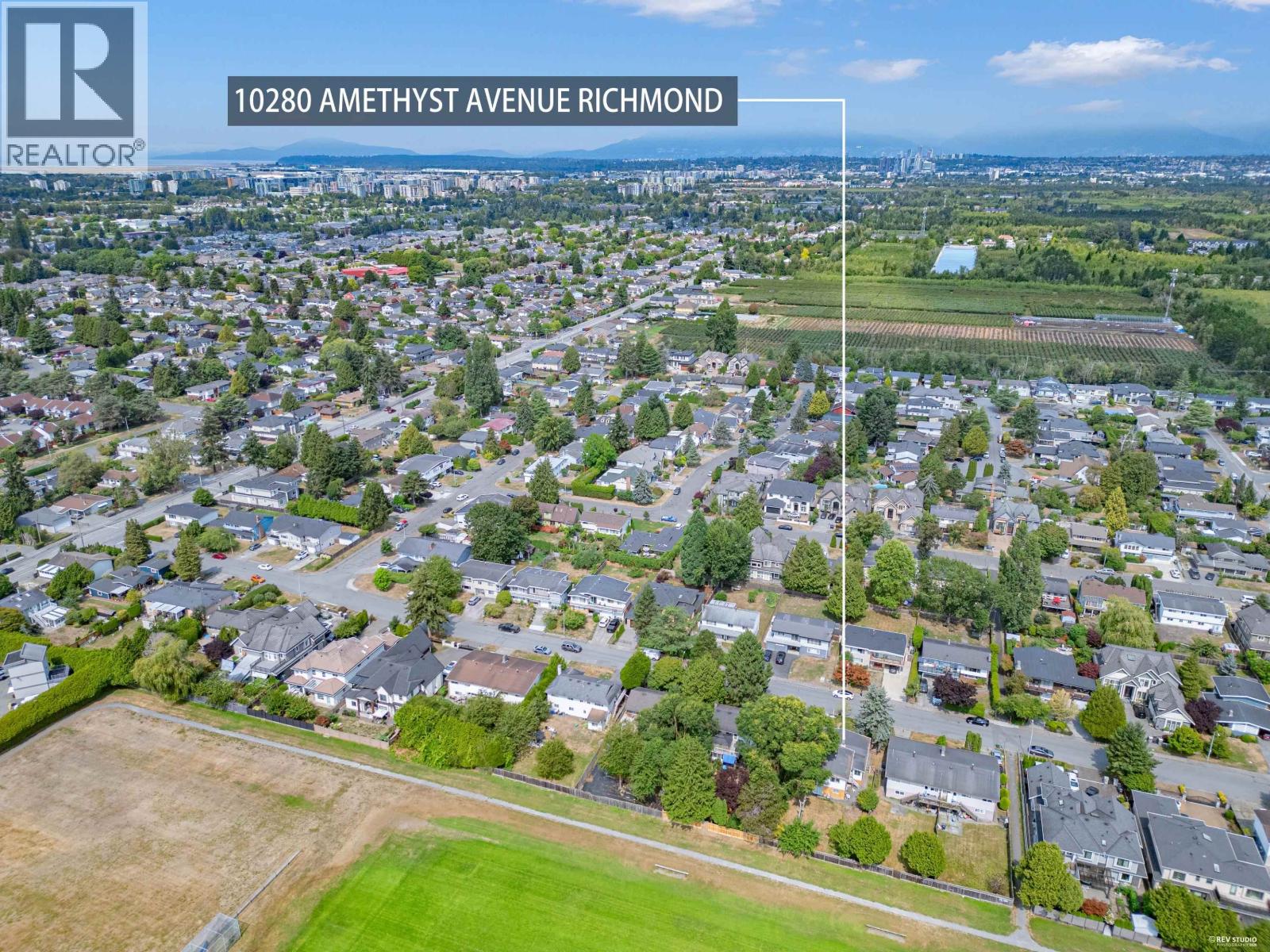 10280 Amethyst Avenue, Richmond, British Columbia  V7A 3A7 - Photo 3 - R3155257