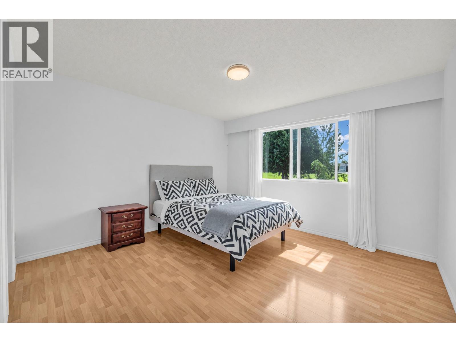 10280 Amethyst Avenue, Richmond, British Columbia  V7A 3A7 - Photo 17 - R3155257