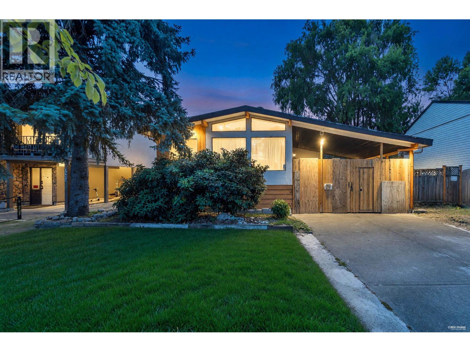 10280 Amethyst Avenue, Richmond, British Columbia  V7A 3A7 - Photo 6 - R3155257