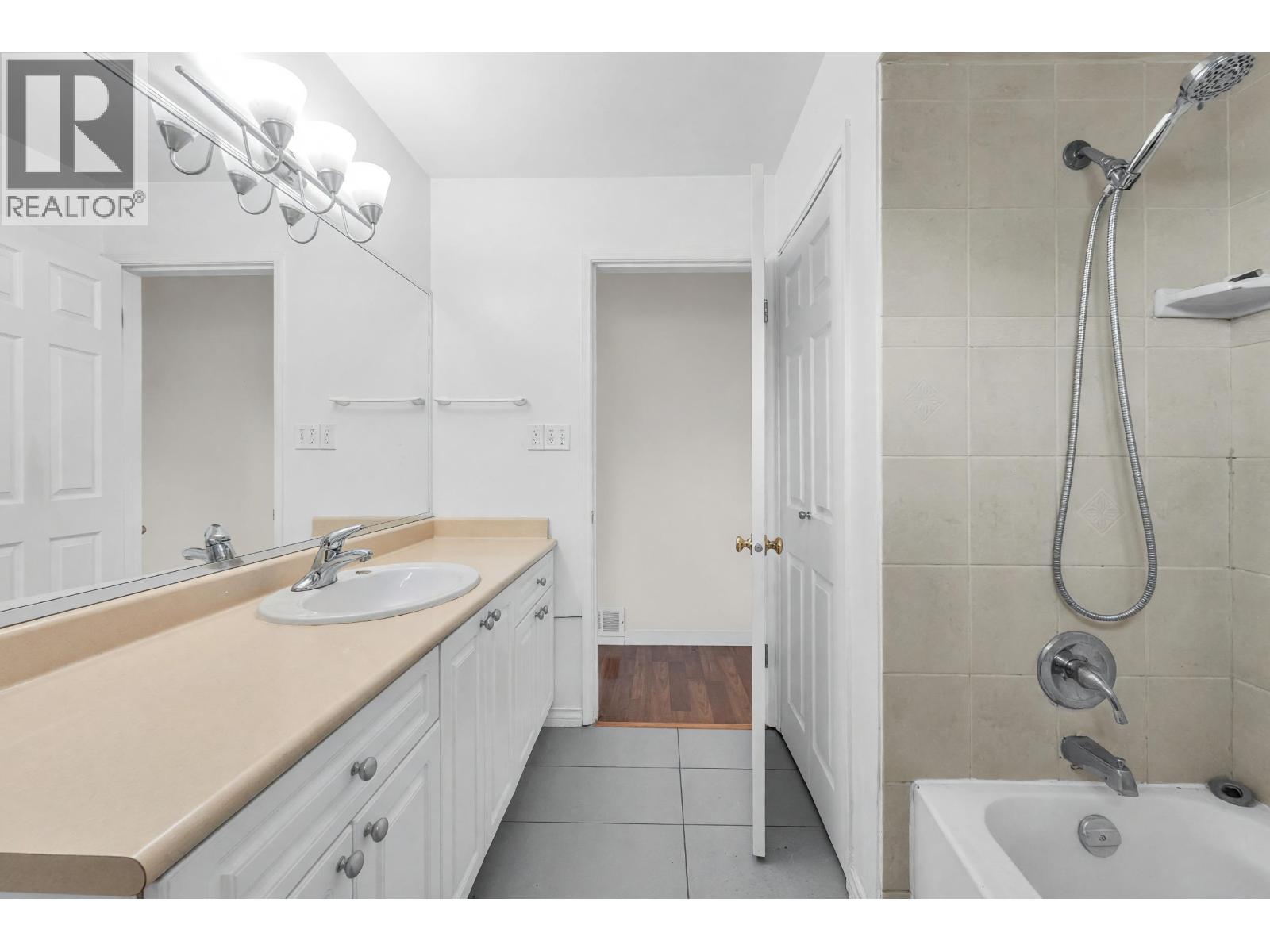 10280 Amethyst Avenue, Richmond, British Columbia  V7A 3A7 - Photo 18 - R3155257
