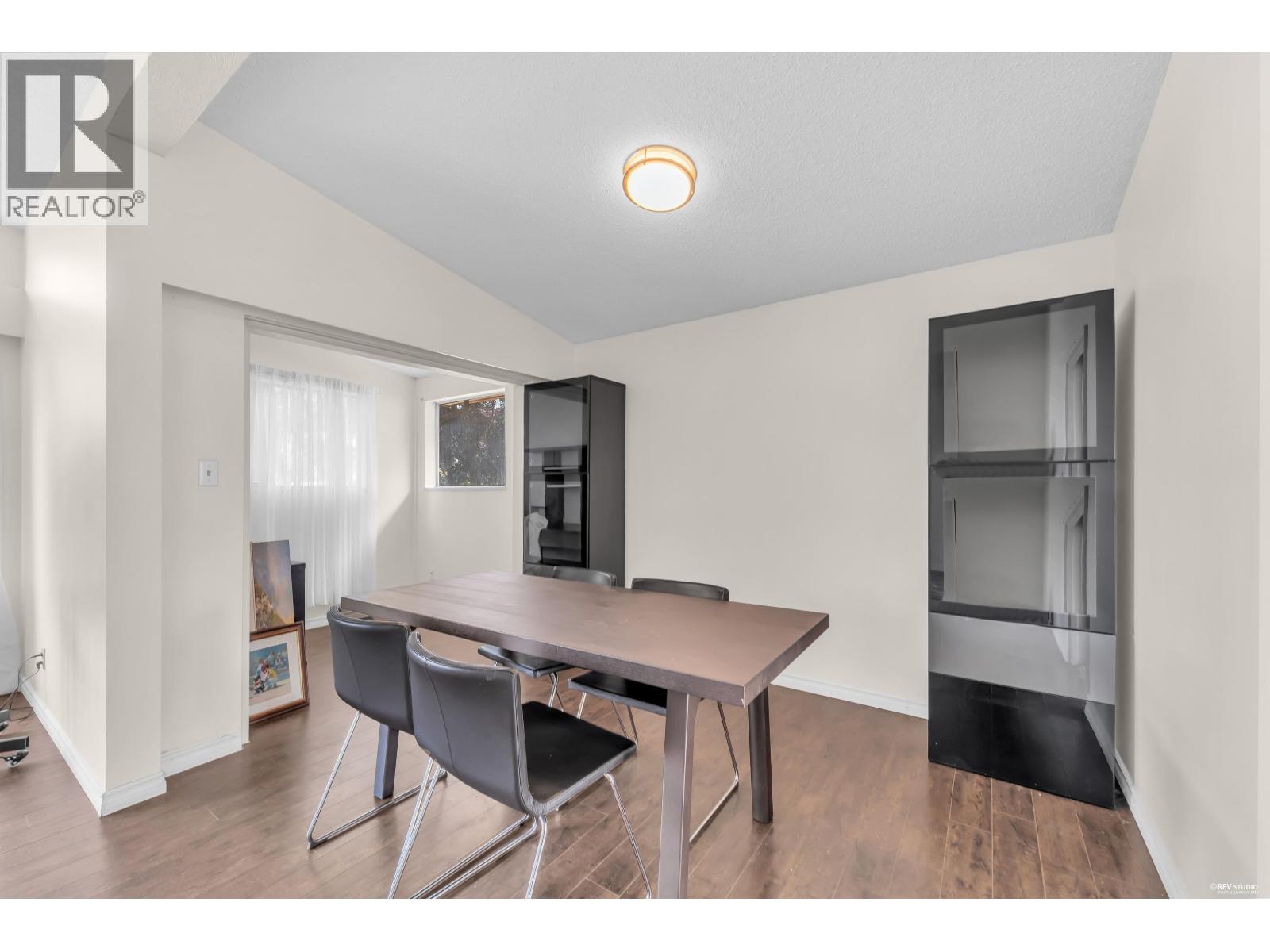 10280 Amethyst Avenue, Richmond, British Columbia  V7A 3A7 - Photo 9 - R3155257