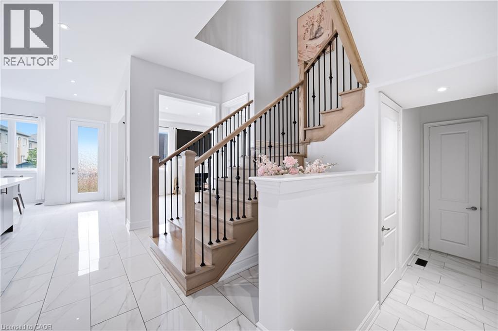 11 Grierson Trail, Waterdown, Ontario  L8B 1X5 - Photo 8 - 40851495