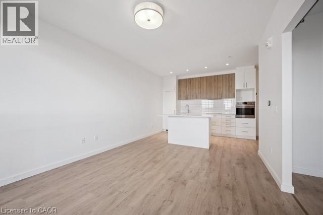 181 King Street S Unit# 1607, Waterloo, Ontario  N2J 0E7 - Photo 2 - 40854346