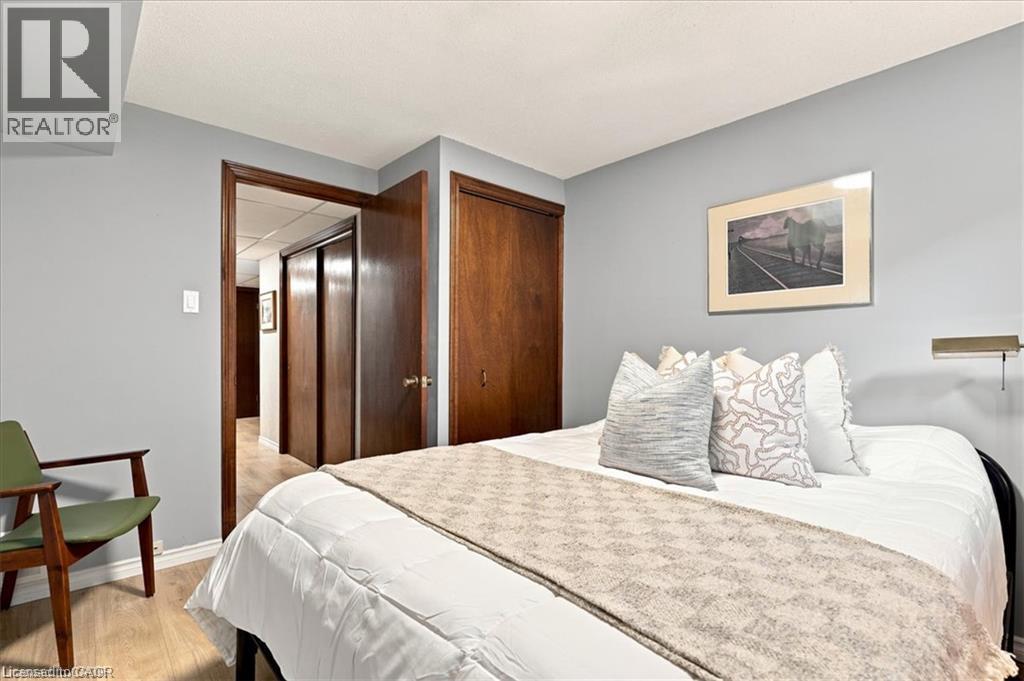 369 Crimson Drive, Waterloo, Ontario  N2K 2V2 - Photo 32 - 40854632