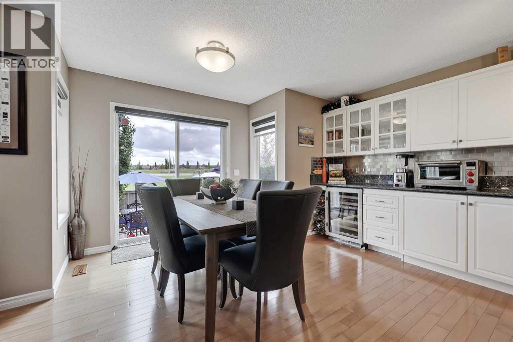 46 Spring View Sw, Calgary, Alberta  T3H 3S7 - Photo 9 - A2331902