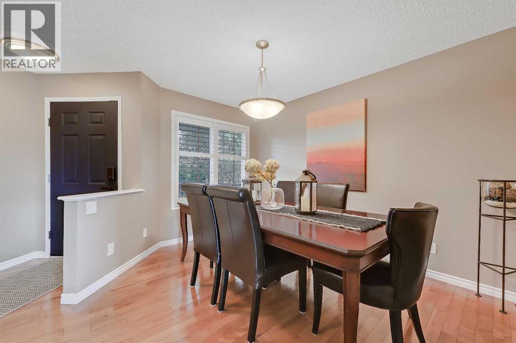 46 Spring View Sw, Calgary, Alberta  T3H 3S7 - Photo 3 - A2331902