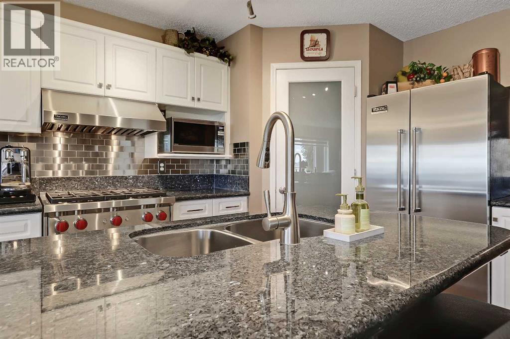 46 Spring View Sw, Calgary, Alberta  T3H 3S7 - Photo 8 - A2331902