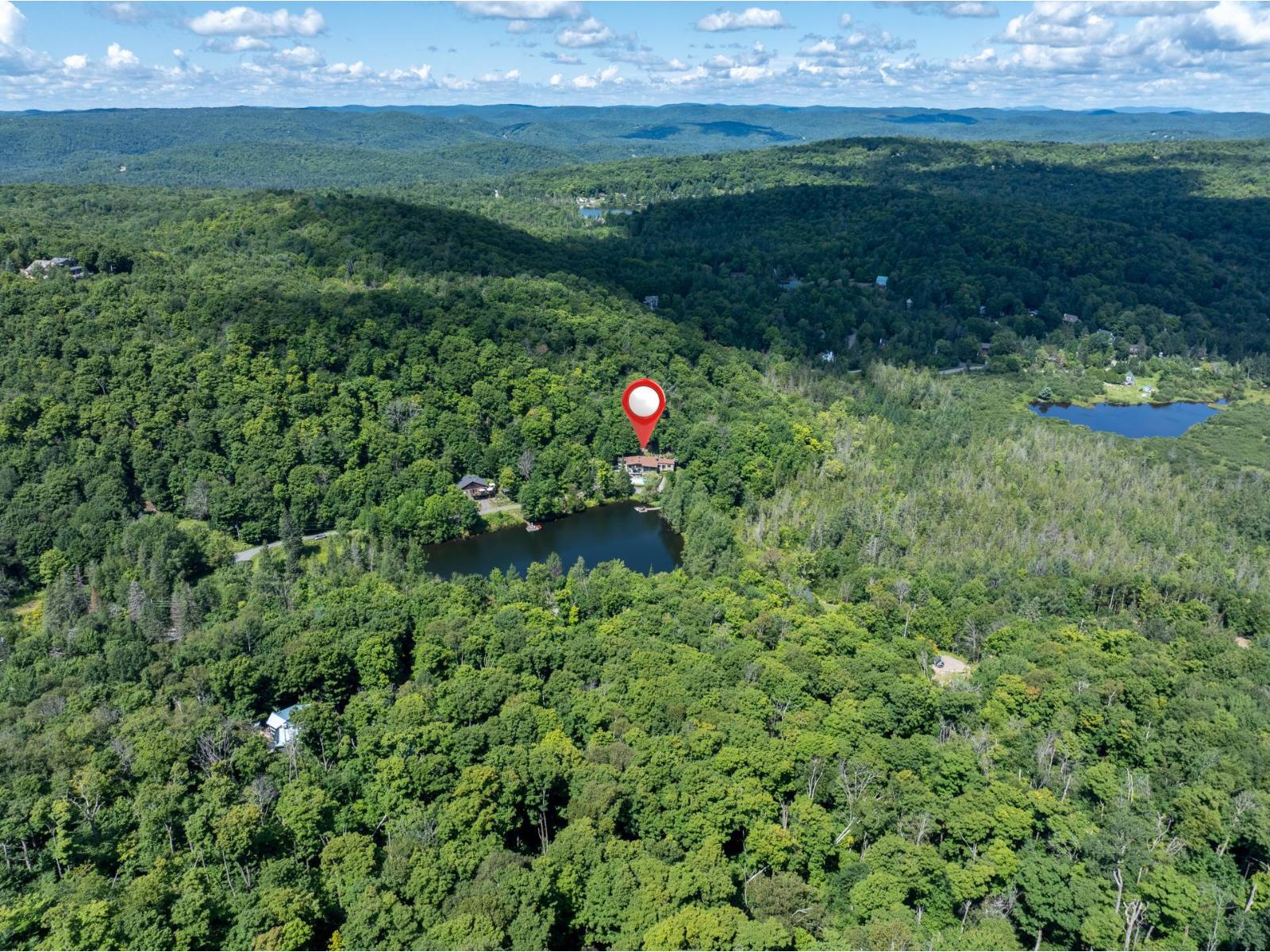 50 Ch. du Lac Daudignon Saint-Sauveur Quebec Canada J0R1R1 5