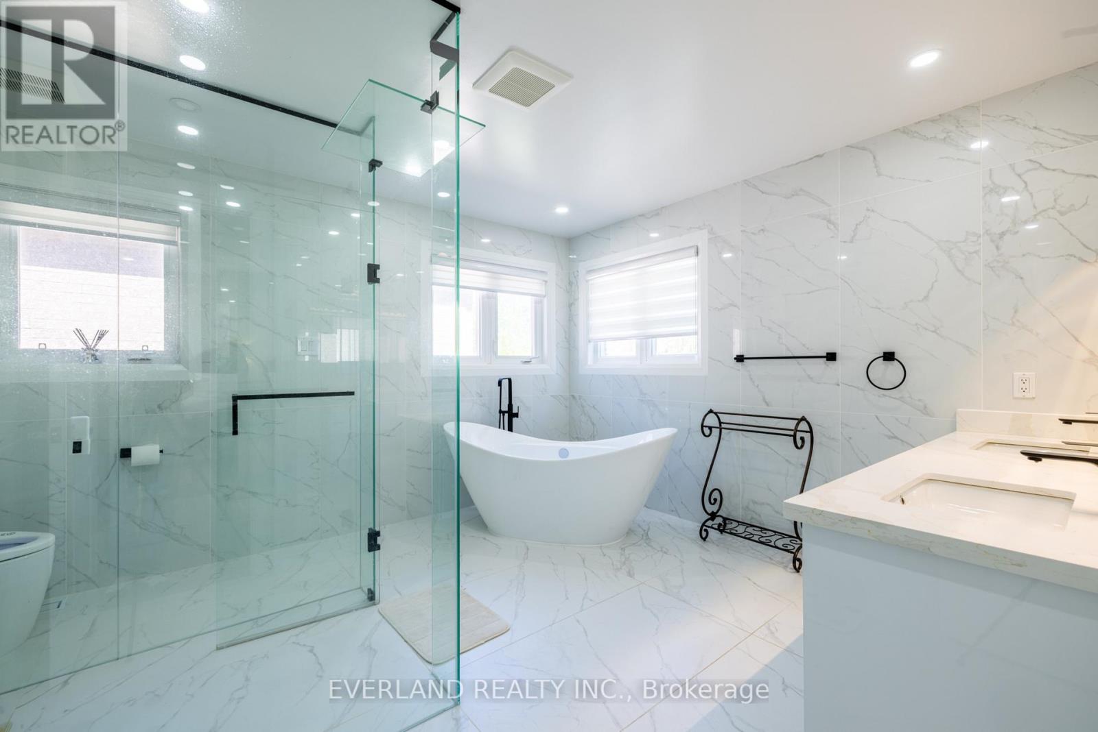 10 Megarry Court, Richmond Hill, Ontario  L4S 2S3 - Photo 20 - N13683576