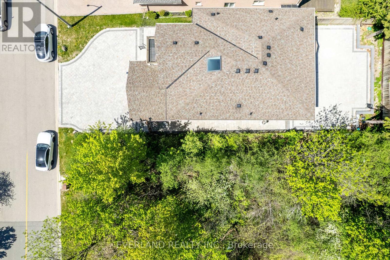 10 Megarry Court, Richmond Hill, Ontario  L4S 2S3 - Photo 38 - N13683576