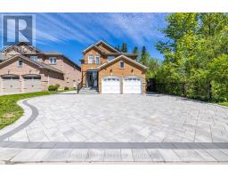 10 MEGARRY COURT, Richmond Hill, Ontario