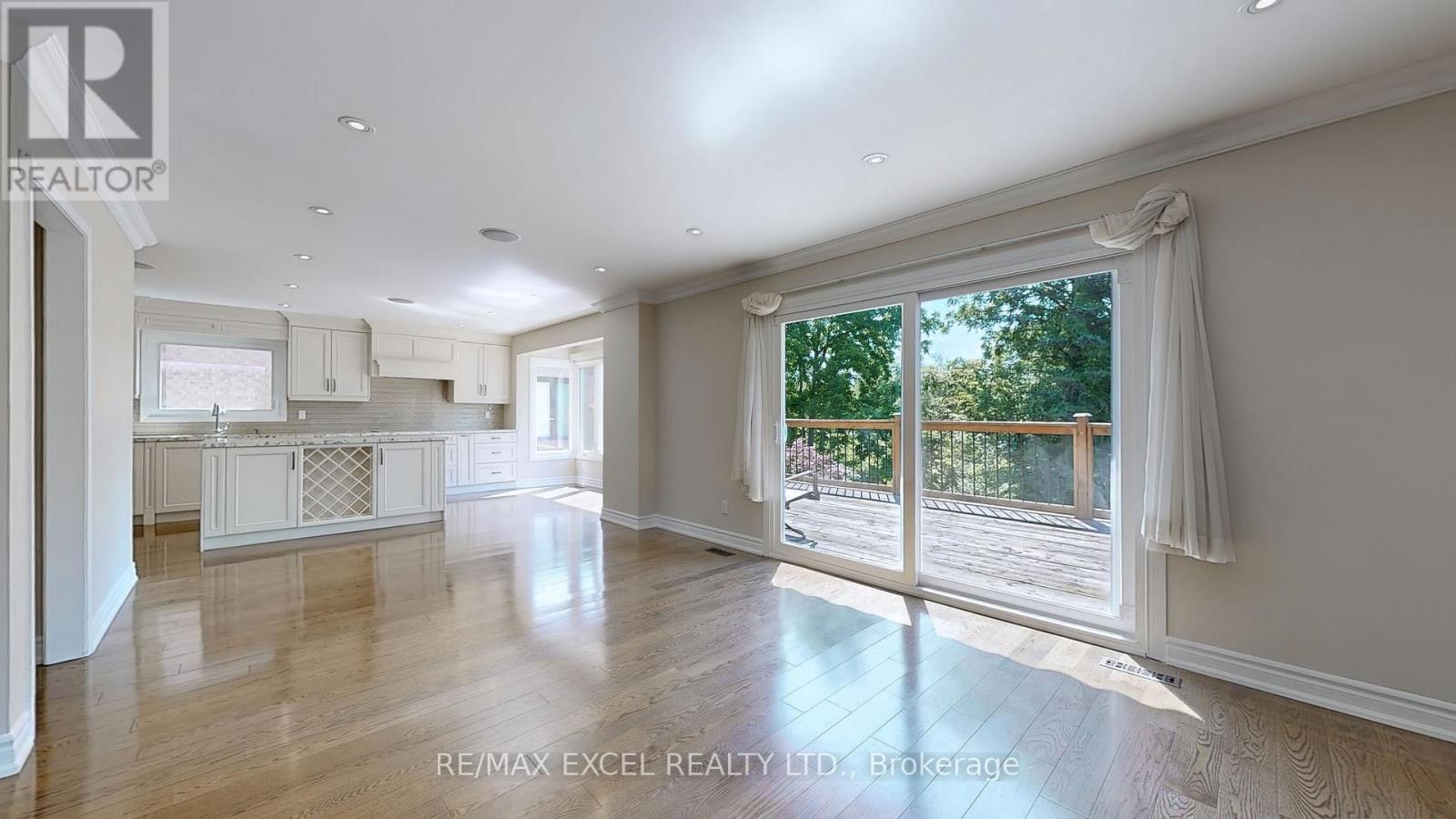 10 Alexis Road, Markham (Thornlea), Ontario  L3T 6Z1 - Photo 5 - N13683672
