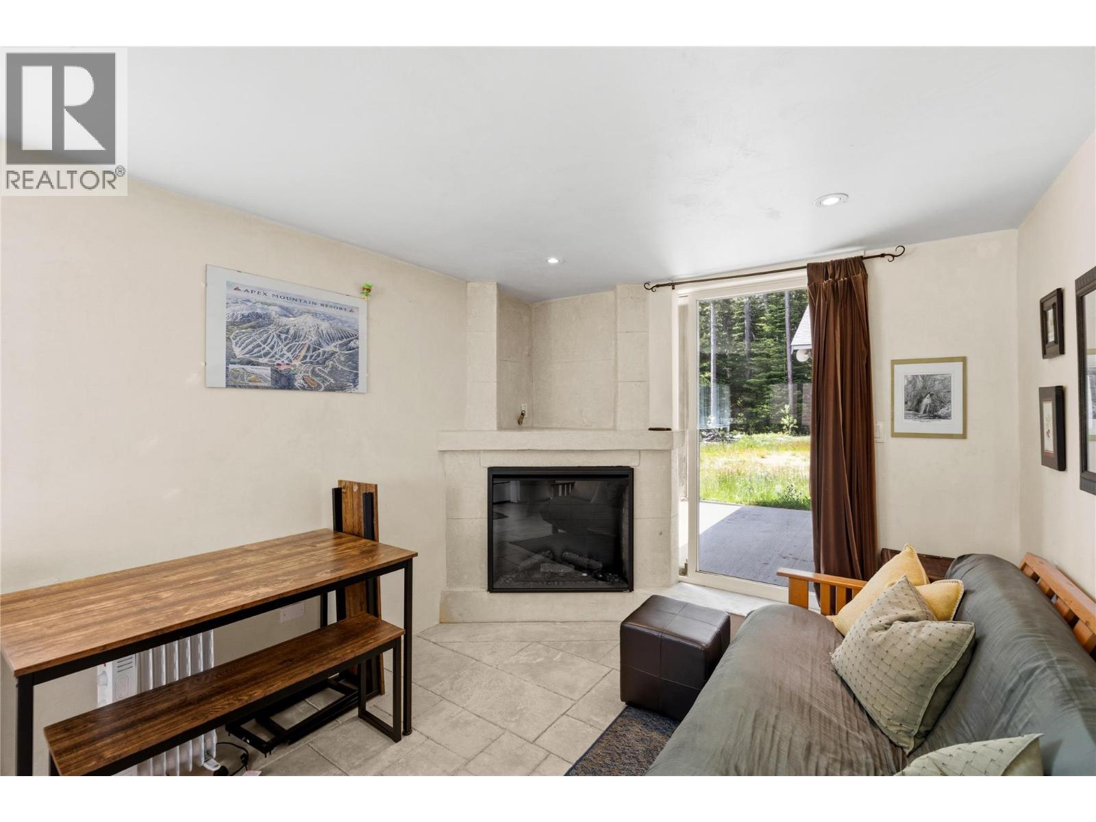 156 Clearview Road Unit# 103a, Apex Mountain, British Columbia  V2A 0E2 - Photo 5 - 10395054