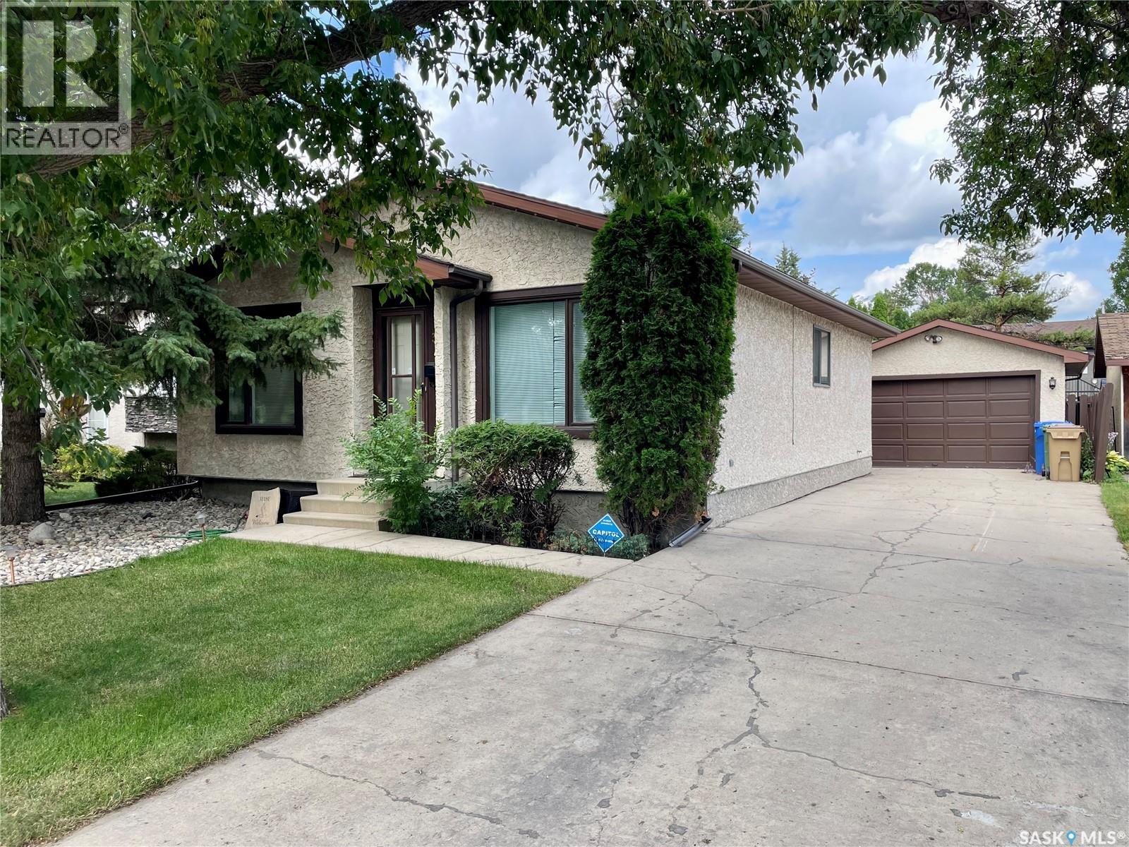 3118 7th Avenue E, Regina, Saskatchewan  S4N 5V4 - Photo 1 - SK045771