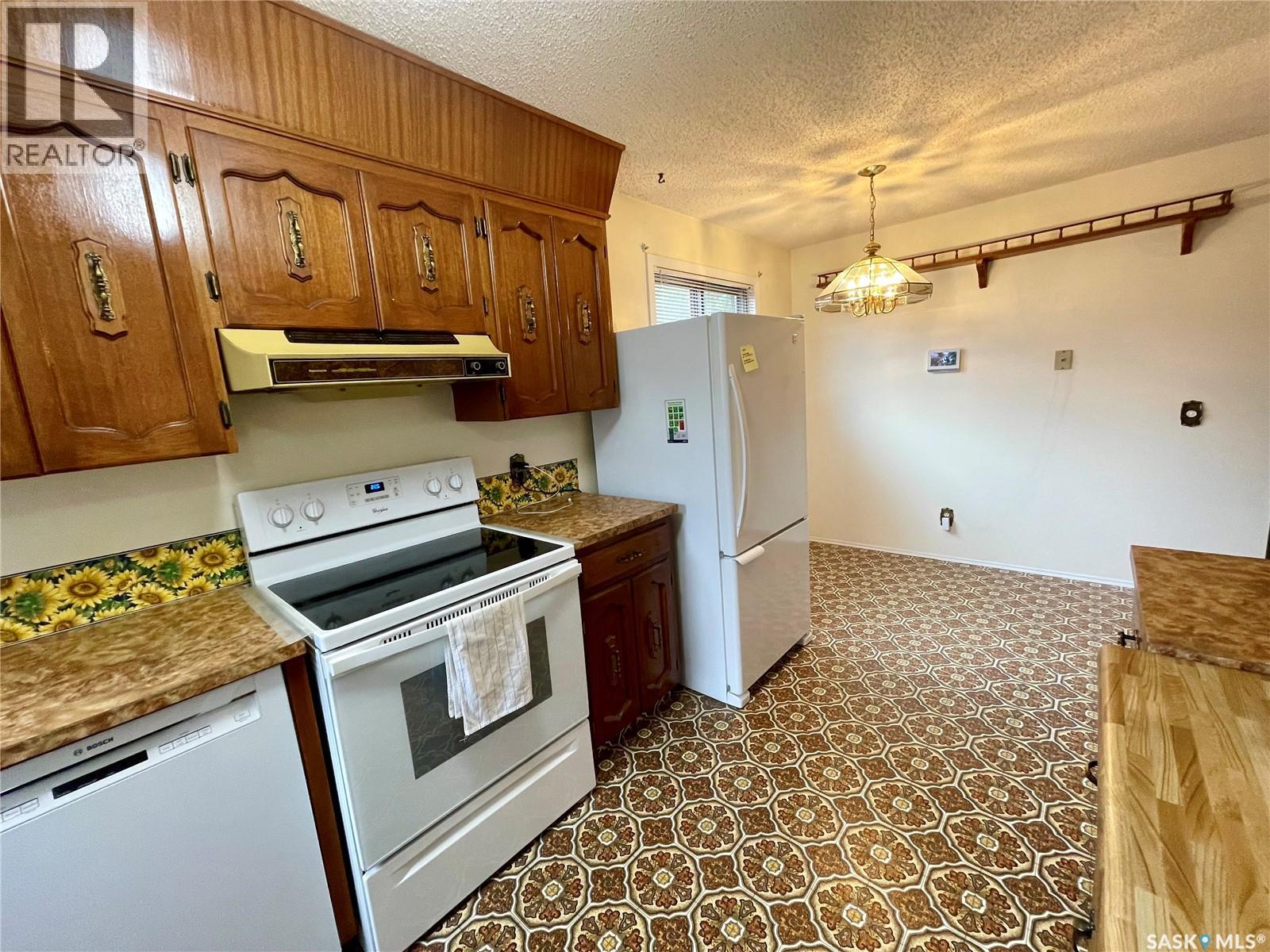 3118 7th Avenue E, Regina, Saskatchewan  S4N 5V4 - Photo 11 - SK045771