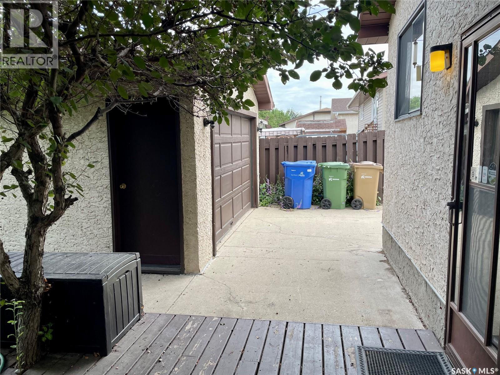 3118 7th Avenue E, Regina, Saskatchewan  S4N 5V4 - Photo 30 - SK045771