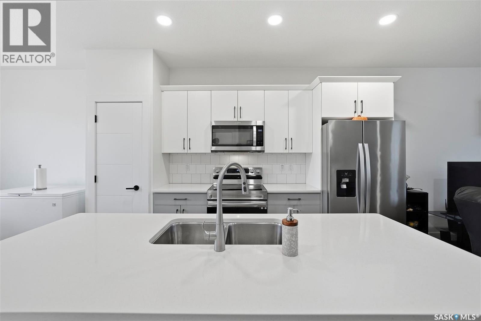 132 Rosewood Boulevard E, Saskatoon, Saskatchewan  S7V 0Y7 - Photo 12 - SK045711