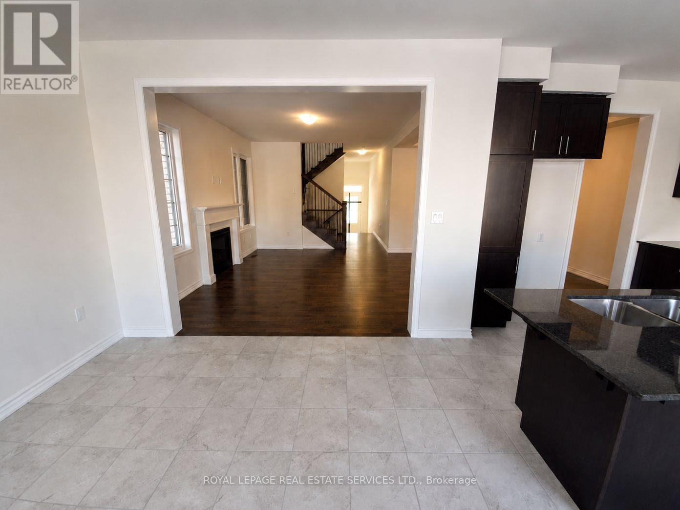 14 Morning Sparrow Drive, Vaughan, Ontario L4L 6K3 - Photo 5 - N13669304