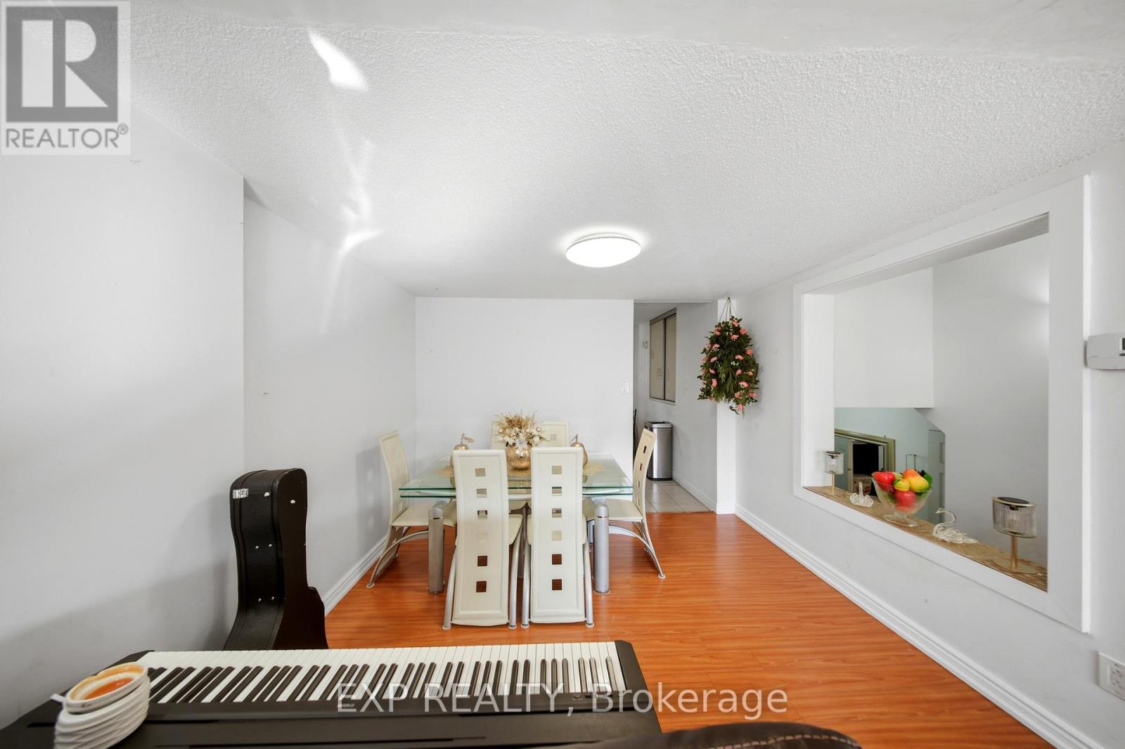 201 - 180 Mississauga Valley Boulevard, Mississauga, Ontario  L5A 3M2 - Photo 15 - W13683622