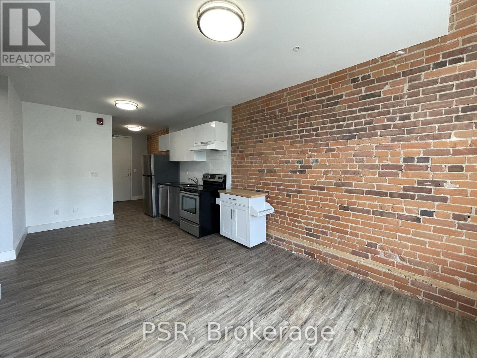 203 - 2870 Dundas Street W, Toronto, Ontario  M6P 1Y8 - Photo 4 - W13683626
