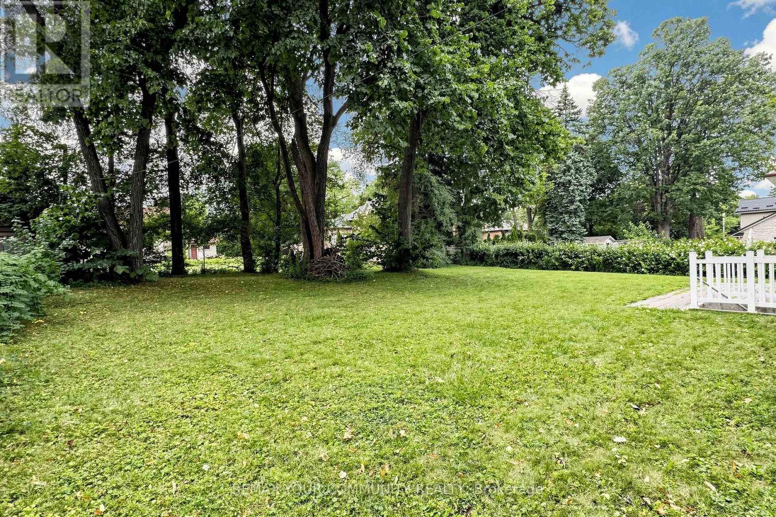 22 Havenridge Drive, Toronto, Ontario  M9P 3M4 - Photo 33 - W13683744