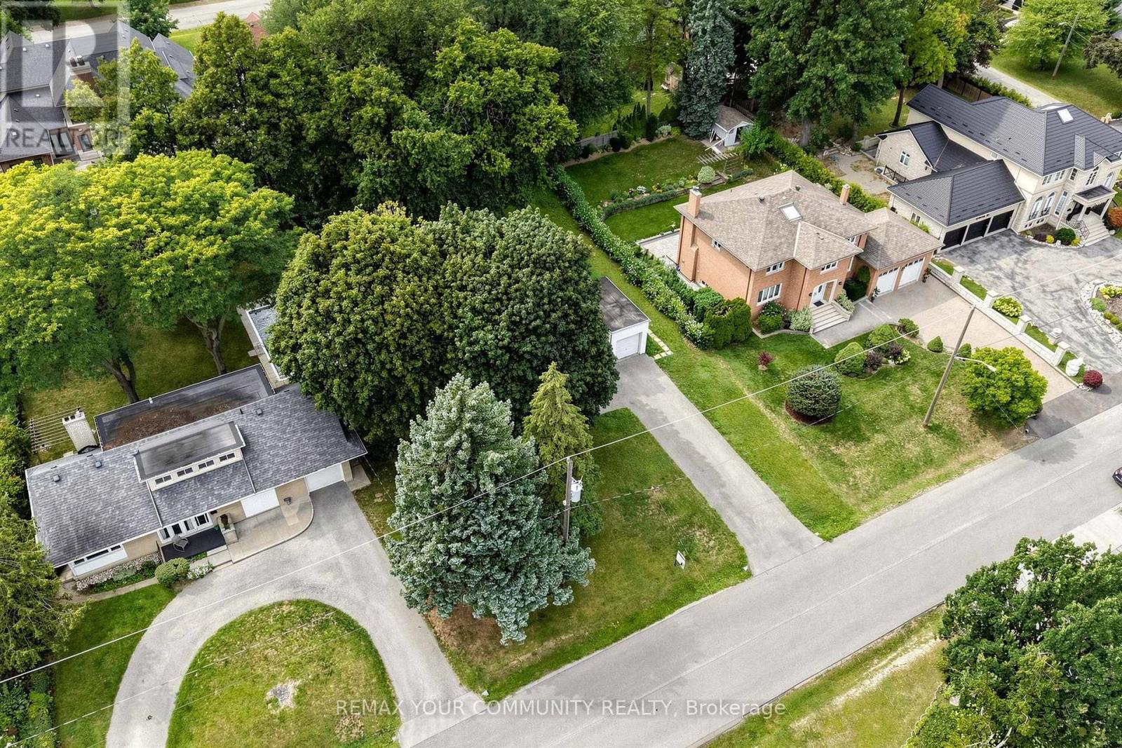 22 Havenridge Drive, Toronto, Ontario  M9P 3M4 - Photo 41 - W13683744