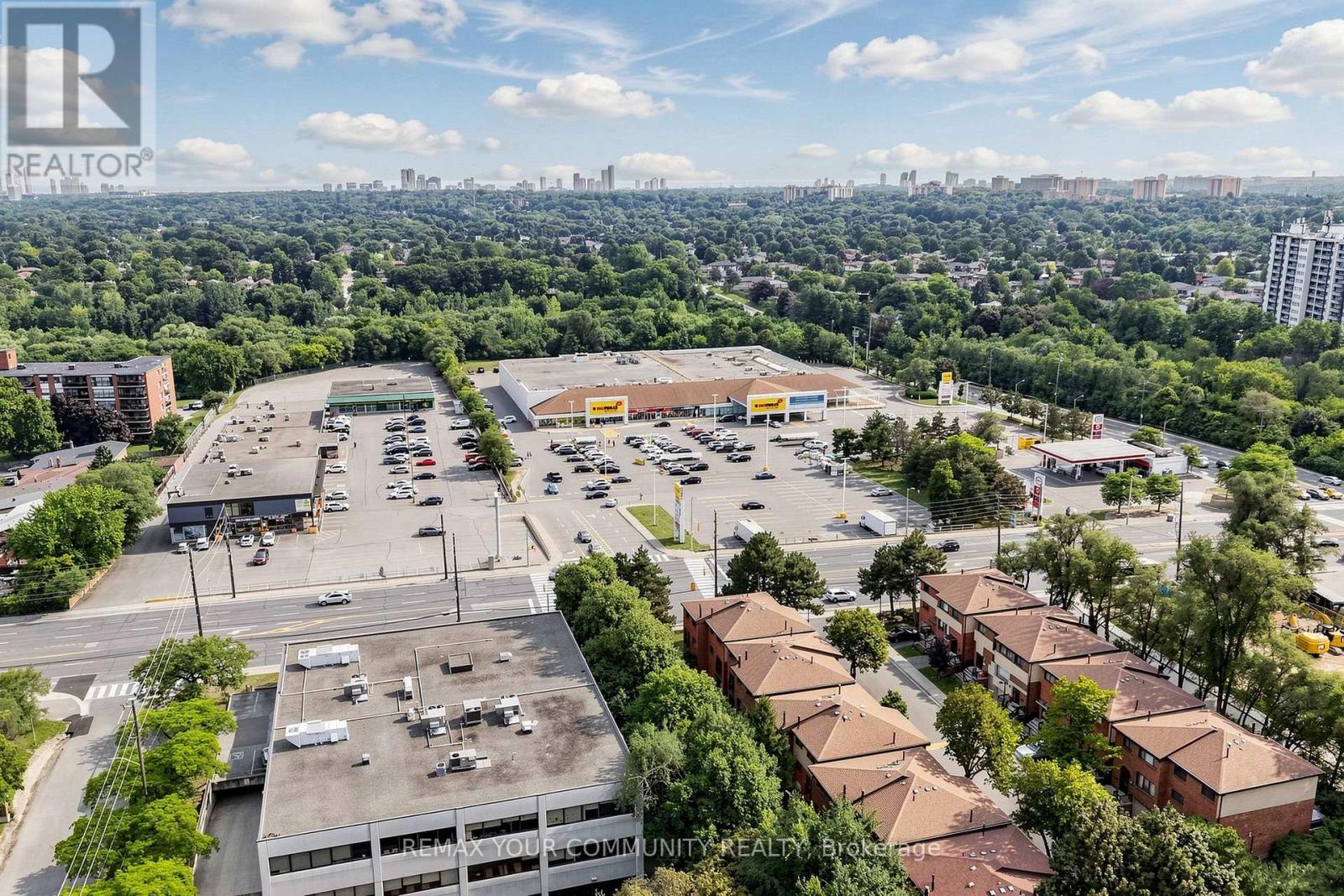 22 Havenridge Drive, Toronto, Ontario  M9P 3M4 - Photo 44 - W13683744