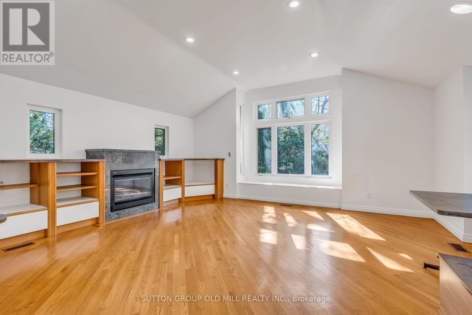 29 Robin Hood Road, Toronto, Ontario  M9A 2W6 - Photo 12 - W13683802