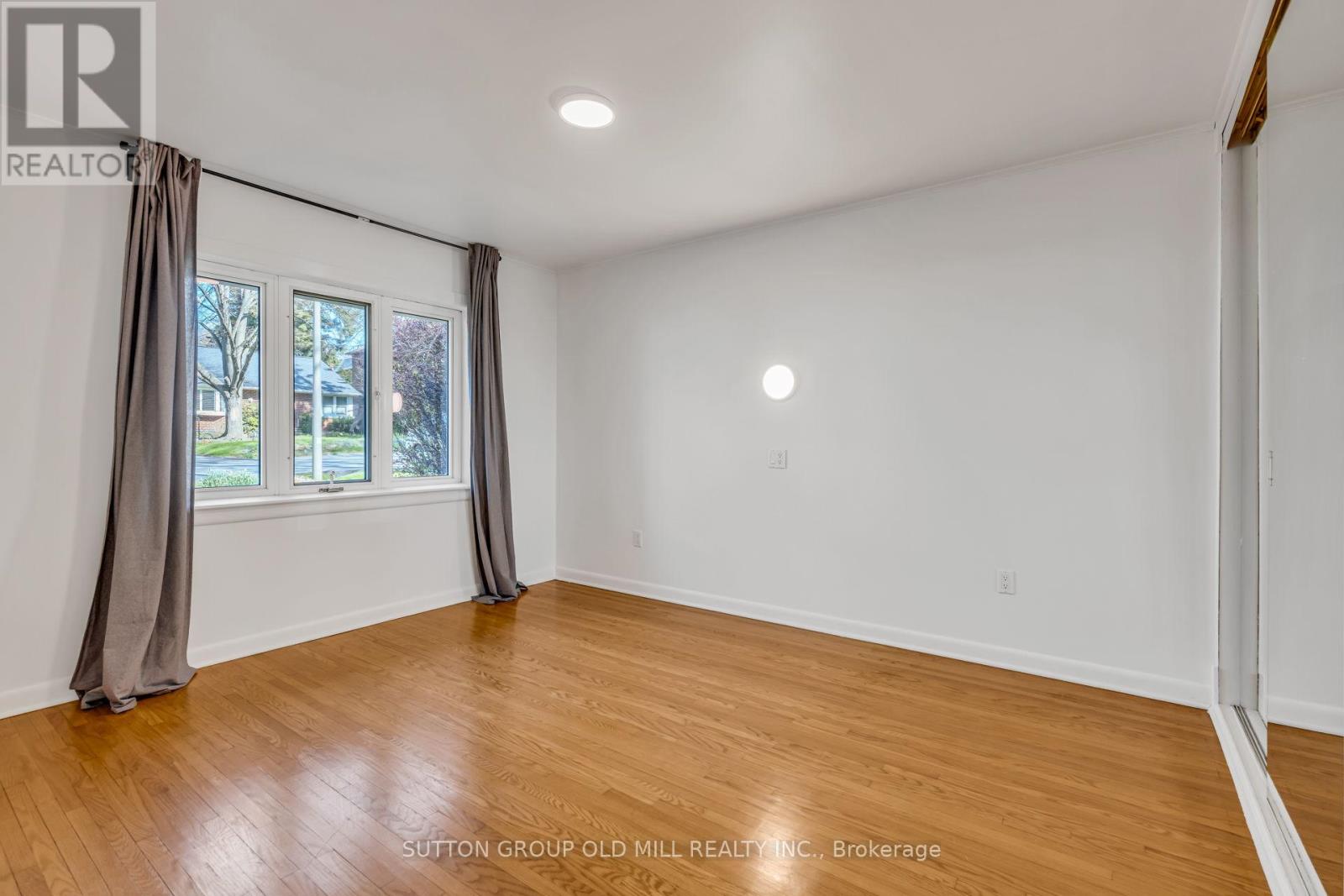 29 Robin Hood Road, Toronto, Ontario  M9A 2W6 - Photo 15 - W13683802