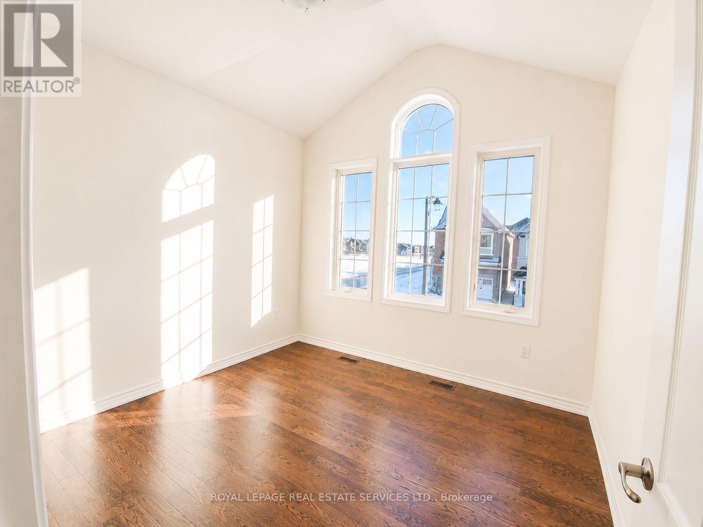 14 Morning Sparrow Drive, Vaughan, Ontario L4L 6K3 - Photo 10 - N13669304
