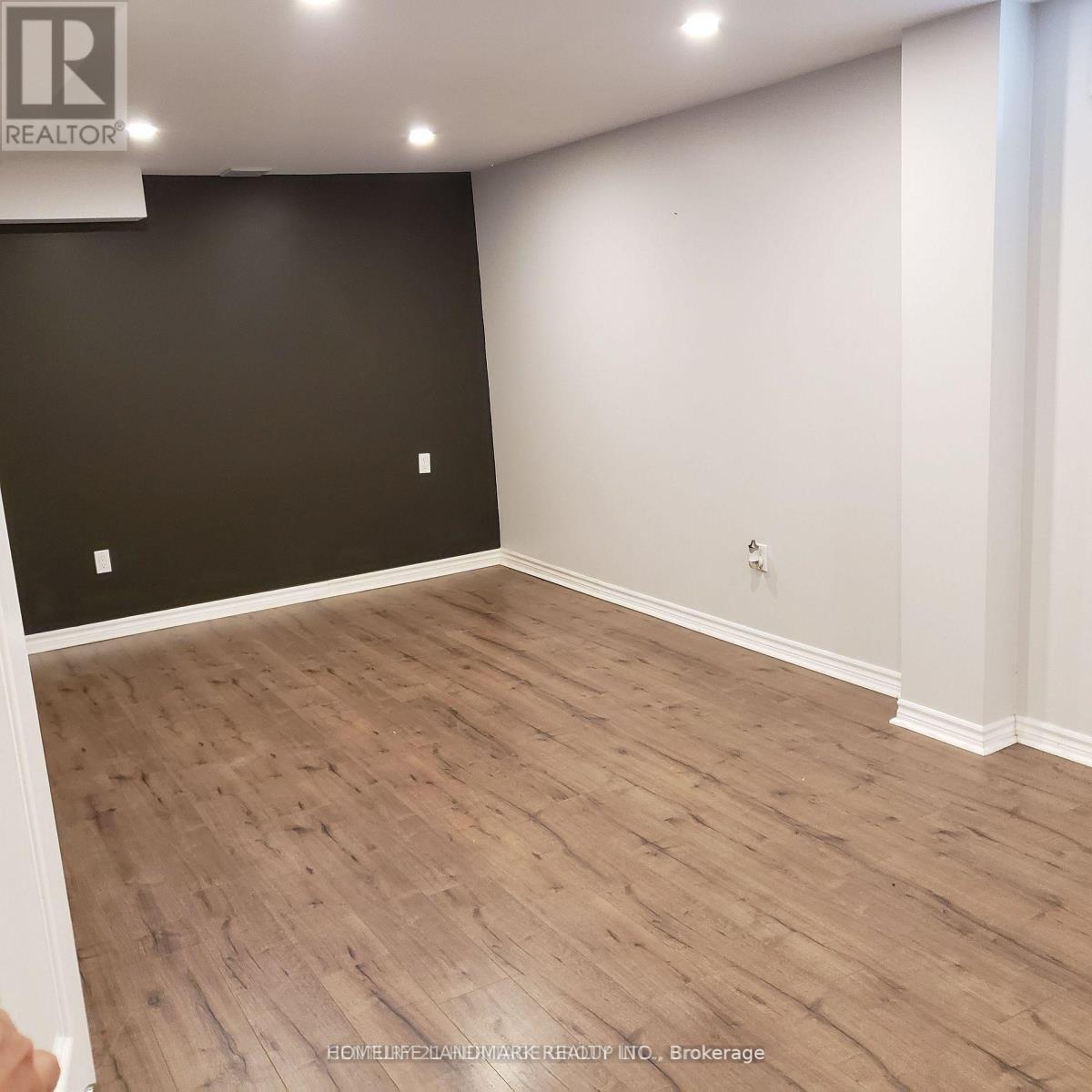 131 Ferndale Drive S, Barrie, Ontario  L4N 6Y6 - Photo 5 - S13522808
