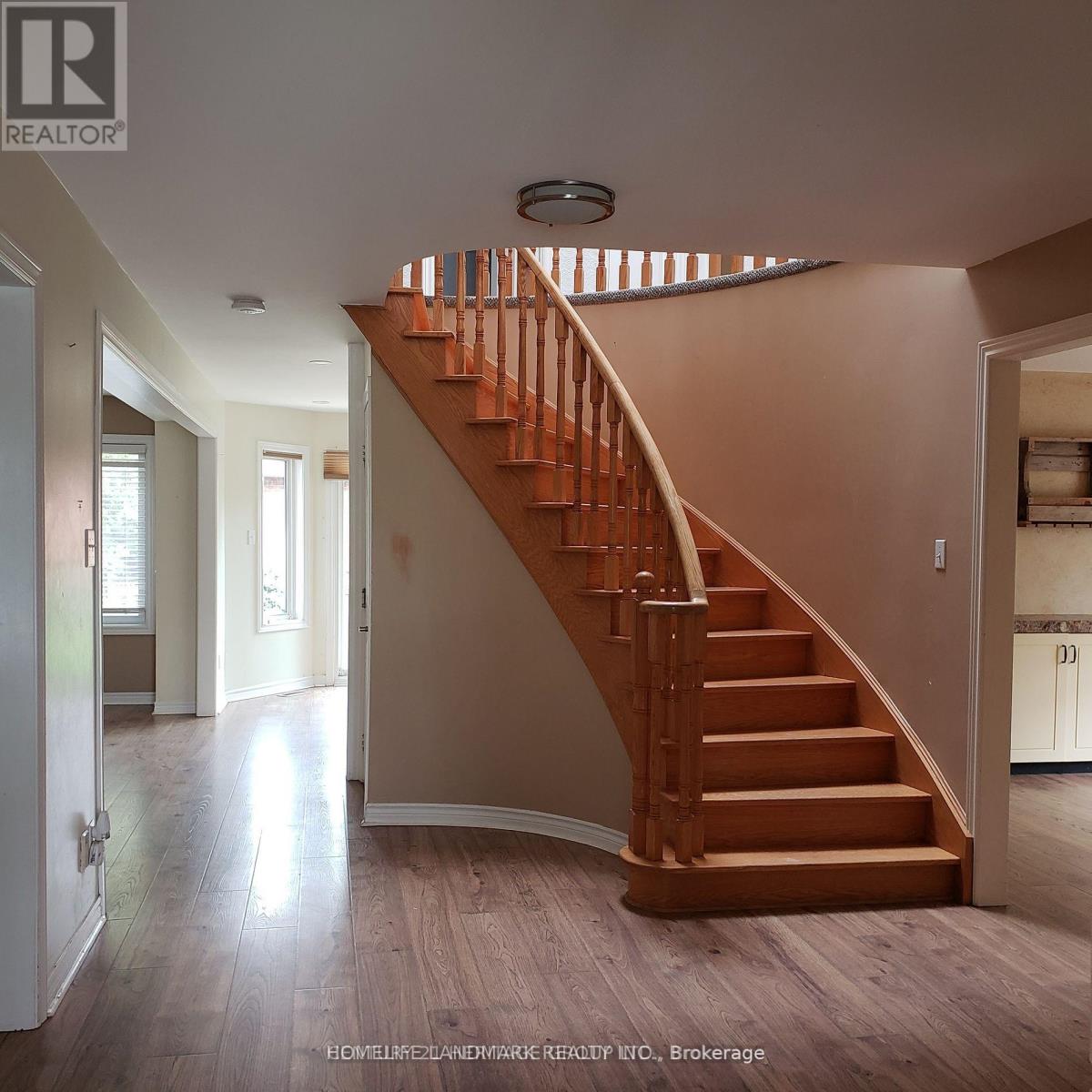 131 Ferndale Drive S, Barrie, Ontario  L4N 6Y6 - Photo 11 - S13522808