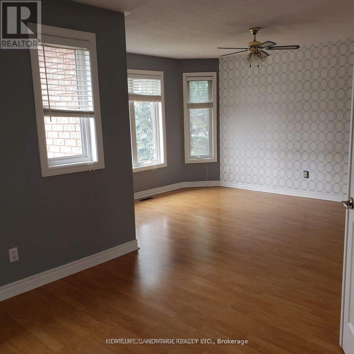 131 Ferndale Drive S, Barrie, Ontario  L4N 6Y6 - Photo 7 - S13522808