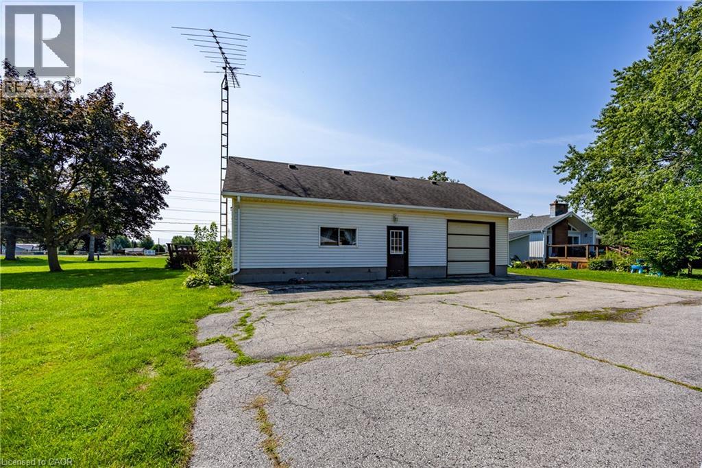 1032 Main Street, Port Dover, Ontario  N0A 1N2 - Photo 7 - 40855017