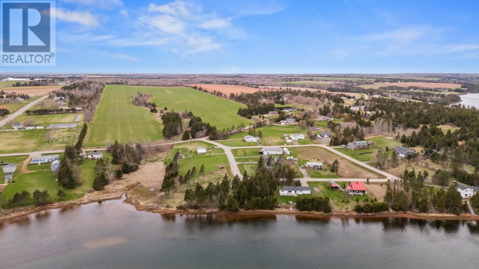 7 Bayview Crescent, Souris West, Prince Edward Island  C0A 2B0 - Photo 19 - 202620784