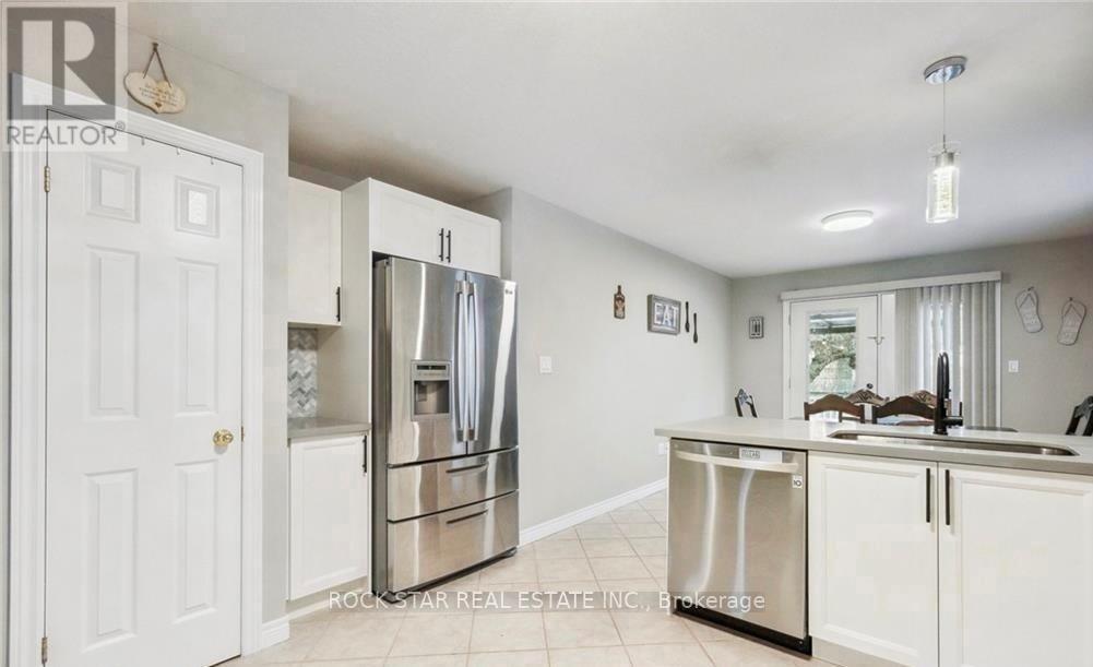 996 Beach Boulevard, Hamilton, Ontario  L8H 6Z4 - Photo 9 - X13683570