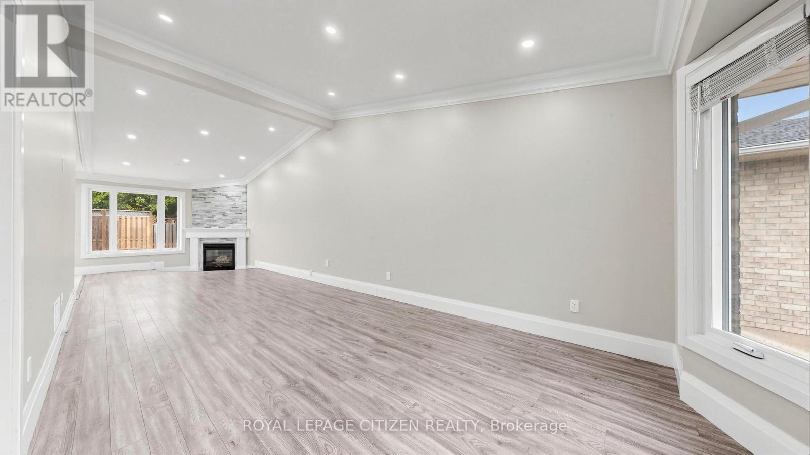 27 Emperor Avenue, Hamilton, Ontario  L9B 2E6 - Photo 4 - X13683600