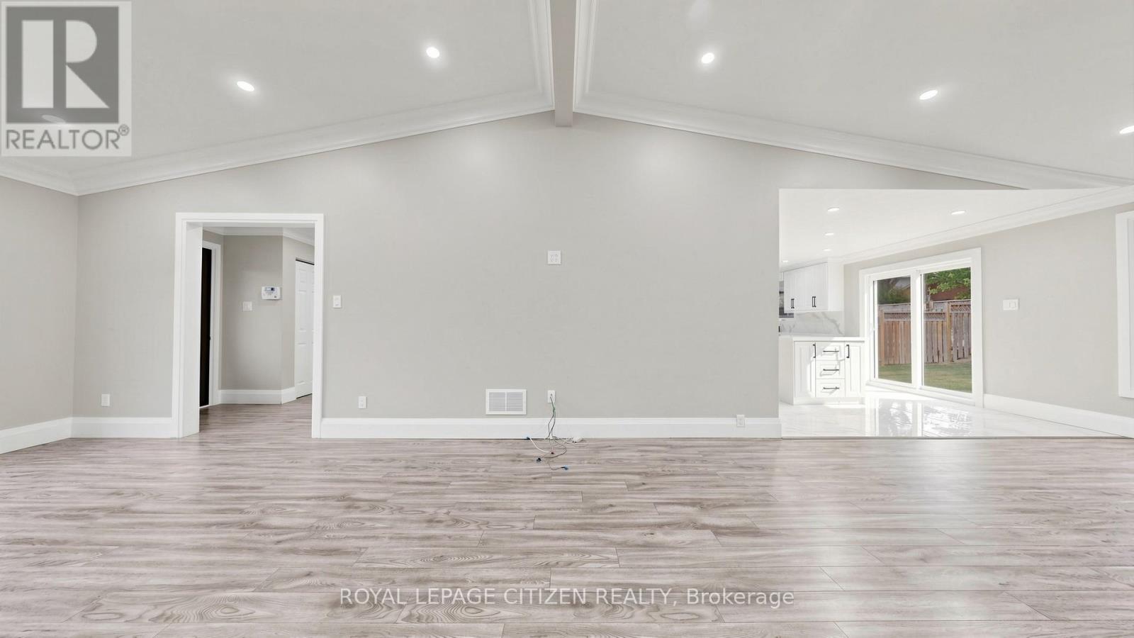 27 Emperor Avenue, Hamilton, Ontario  L9B 2E6 - Photo 7 - X13683600
